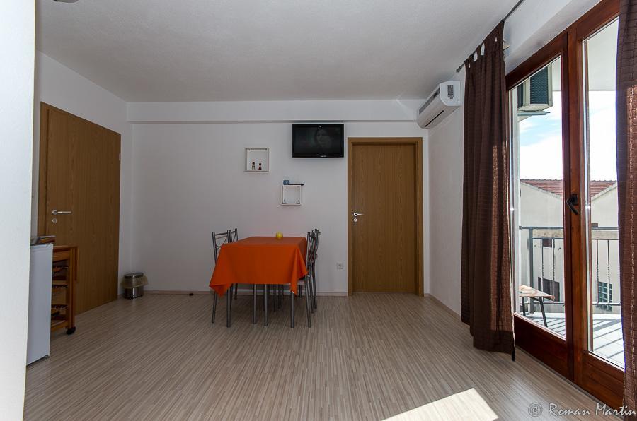 Apartmani Barisic Бродариця Екстер'єр фото