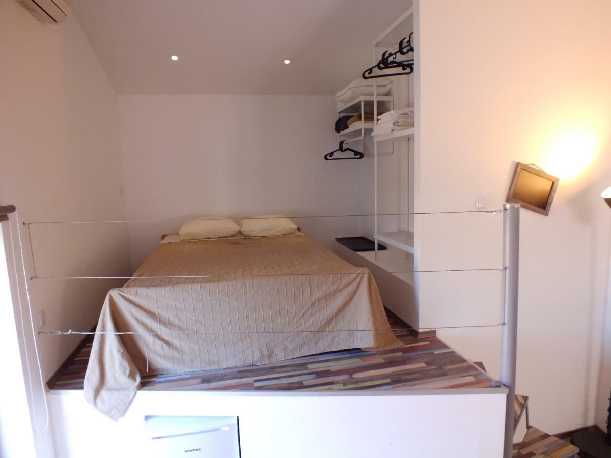 Apartmani Barisic Бродариця Екстер'єр фото