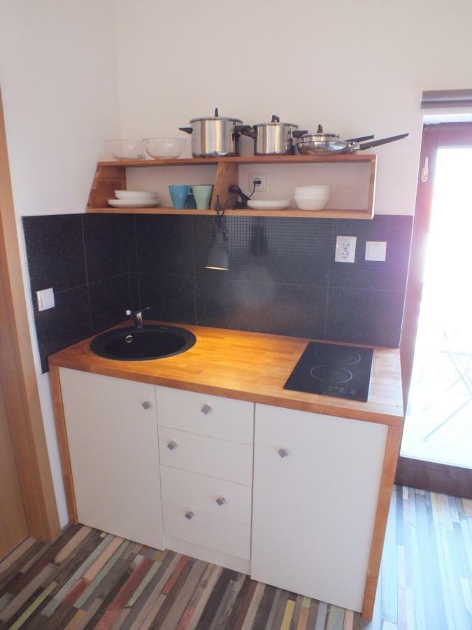 Apartmani Barisic Бродариця Екстер'єр фото